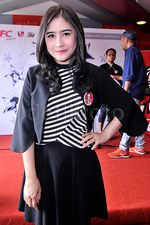 Deretan Artis di Nikahan Gina-Kinos, Manisnya Prilly Latuconsina