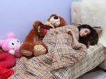 Sleeping Beauty... Cassandra Lee Lagi Tidur Aja Cantik Banget