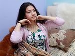 Sleeping Beauty... Cassandra Lee Lagi Tidur Aja Cantik Banget