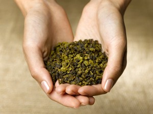 Inilah Sebabnya Minum Teh Hijau Efektif Turunkan Berat Badan