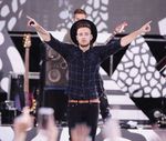 Nyanyi Lagu Baru, One Direction Bikin Directioner Histeris
