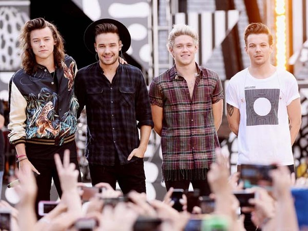 Nyanyi Lagu Baru, One Direction Bikin Directioner Histeris