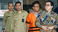 Sementara itu, pengacara Budi Rachmat Kurniawan, Aryo Wibowo mengaku kliennya ditahan karena proses penyidikan sudah hampir selesai. Sehingga, berkas perkara kasus ini pun akan segera dilimpahkan ke pengadilan.
