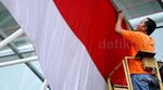 Jelang HUT RI, GBK Dihiasi Merah Putih