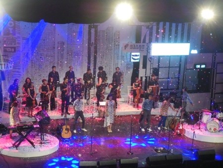 Suguhan Usai Konser di Cikini White Shoes & The Couples Company