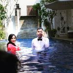 Mengintip Foto Hamil Nagita dan Raffi di Dalam Air