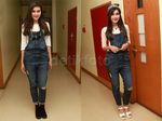 Syahnaz, Kehabisan Baju Ya?