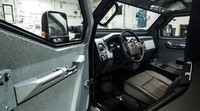 Pikap dengan panjang lebih dari 6 meter (m), dan tinggi hampir tiga meter itu, menggunakan bahan dari baja. Ist/Terradyne.