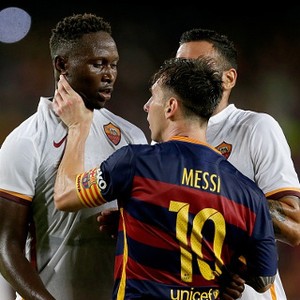 Soal Tandukan Messi pada Mapou Yanga-Mbiwa