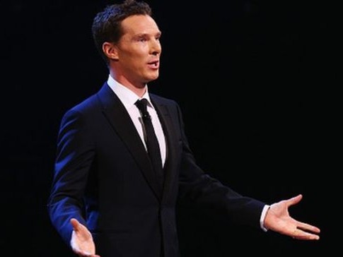 Debut Benedict Cumberbatch di Pentas Broadway Hamlet Raih Pujian