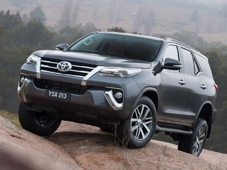 Toyota Fortuner Terbaru Tak Akan Hadir di GIIAS 2015?