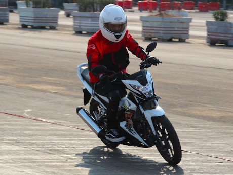 Kesan Pertama Si Ayam Jago Honda