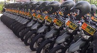 Satu unit motor SPM Kawasaki D-Tracker 250 harganya berkisar sekitar Rp 60 juta dengan kapasitas 250 cc. Sehingga bila dikalikan 326 unit maka totalnya menjadi sekitar Rp 18 miliar.