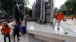 Jelang HUT RI, Patung Proklamator Dibersihkan