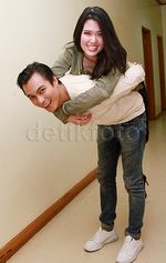 Gempi Marten Ngegemesin Foto dengan Anjing, Raffi-Gigi Foto Dalam Air