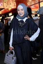 Ratna Galih Kini Berhijab, Begini Penampilannya