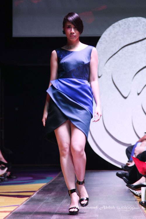 Lotuz by Yosep Sinudarsono La Rose Fall/Winter 2015 at Ballroom Raffles Hotel. Jakarta. 05/08/2015. [Foto: Mohammad Abduh/Wolipop]