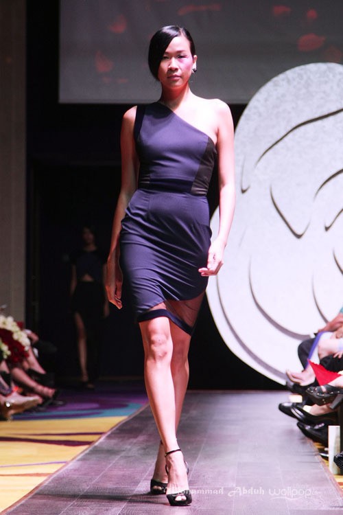 Lotuz by Yosep Sinudarsono La Rose Fall/Winter 2015 at Ballroom Raffles Hotel. Jakarta. 05/08/2015. [Foto: Mohammad Abduh/Wolipop]