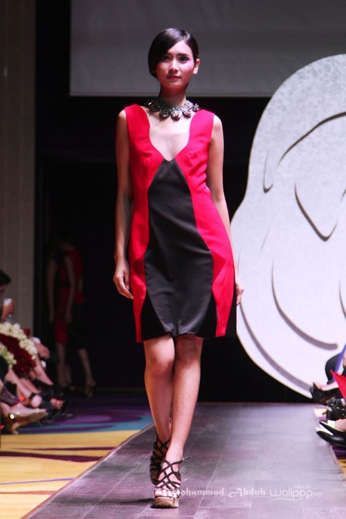 Lotuz by Yosep Sinudarsono La Rose Fall/Winter 2015 at Ballroom Raffles Hotel. Jakarta. 05/08/2015. [Foto: Mohammad Abduh/Wolipop]