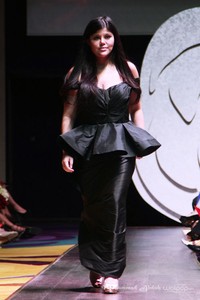 Lotuz by Yosep Sinudarsono La Rose Fall/Winter 2015 at Ballroom Raffles Hotel. Jakarta. 05/08/2015. [Foto: Mohammad Abduh/Wolipop]