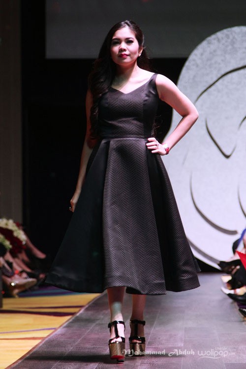 Lotuz by Yosep Sinudarsono La Rose Fall/Winter 2015 at Ballroom Raffles Hotel. Jakarta. 05/08/2015. [Foto: Mohammad Abduh/Wolipop]