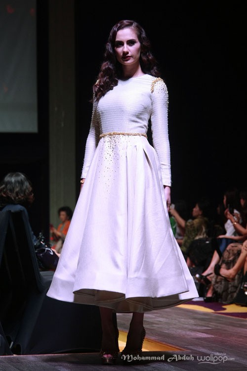 Lotuz by Yosep Sinudarsono La Rose Fall/Winter 2015 at Ballroom Raffles Hotel. Jakarta. 05/08/2015. [Foto: Mohammad Abduh/Wolipop]