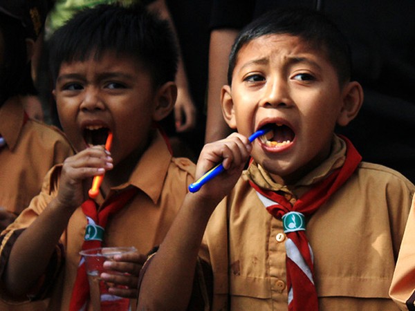 Mahasiswa UMM Ajari Siswa SD Rawat Gigi