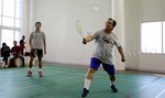 Menkeu Badminton Bareng Rudi Hartono dan Taufik Hidayat