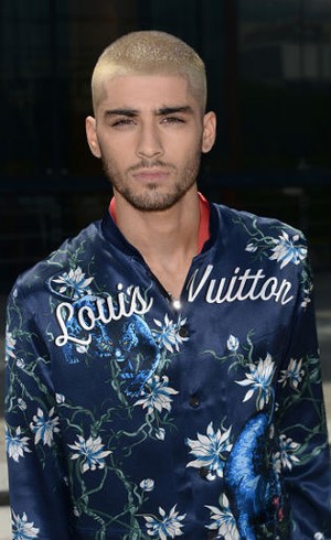 2 Minggu Putus Dari Perrie Edwards, Zayn Malik Move On dengan Zendaya?