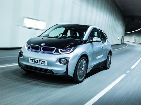 Model i Terbaru BMW Diposisikan Antara i3 dan i8