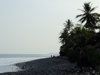 Selain Cimaja, Pelabuhan Ratu juga punya beberapa pantai keren lainnya seperti Karang Hawu, Karang Aji, juga wisata alam seperti Goa Lalay dan Pemandian Air Panas Cisolok (Sastri/detikTravel)