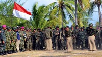 Lomba dalam rangka menyambut HUT RI itu bukan diadakan antar negara, namun saling berbaur berdasarkan tim. Ist/dok Marinir.
