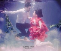 Raffi Ahmad dan Gigi melakukan pemotretan kehamilan di dalam air. (Instagram/stephiekasim)