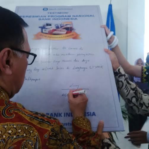 Agus Marto Resmikan 4 BI Corner di Balikpapan