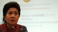 Menteri Kesehatan Nila Moeloek menjelaskan, pihaknya telah mewajibkan kepada seluruh peserta haji untuk memeriksakan kesehatannya. Hasilnya, sebanyak 142 orang terkena 'lampu merah'.