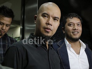 Ahmad Dhani Tak Hadiri Mediasi Gugatan Perdata Rp 60 Miliar Farhat Abbas