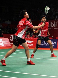 Dalam pertandingan ini Tontowi/Liliyana menang straight game 21-11, 21-11.