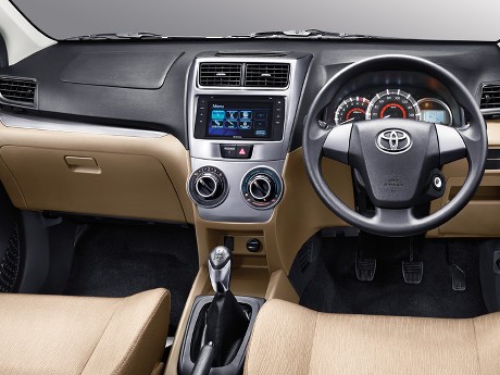 Foto-foto Perdana Toyota Grand New Avanza Foto-foto Perdana Toyota Grand New Avanza