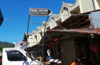 Pasar ekstrem ini berada di dalam Pasar Beriman, Tomohon, Sulawesi Utara. Tidak susah menemukan tempat ini karena ada papan petunjuk yang mengarahkan (Shafa/detikTravel)