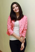 Aura Nabilla, si Cantik Berpipi Chubby
