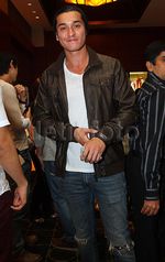 Girls, Lebih Keren Reza Rahadian, Miller Khan atau Baim Wong?