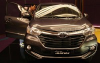 Grand New Avanza dibanderol mulai dari Rp 178.100.000 hingga Rp 211.000.000.