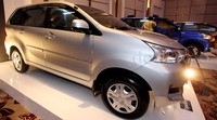 Great New Xenia hadir dengan beberapa tipe yaitu 1.0 D (MT), 1.0 M (MT), 1.0 M Deluxe (MT), 1.3 X (MT dan AT), 1.3 X Deluxe (MT dan AT), 1.3 R (MT dan AT), dan 1.3 R Sporty (MT dan AT).