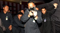 Paspampres mengevakuasi presiden dari gedung DPR. Lamhot Aritonang/detikFoto.