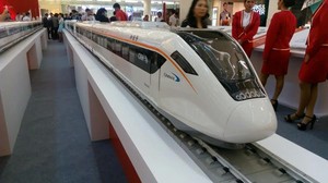 Kereta Cepat China Mampu Lewati Gurun Sampai Daerah Bersalju