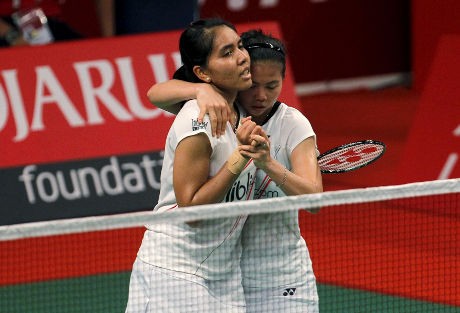 Nitya/Greysia ke Perempatfinal, Riky/Richi Tumbang