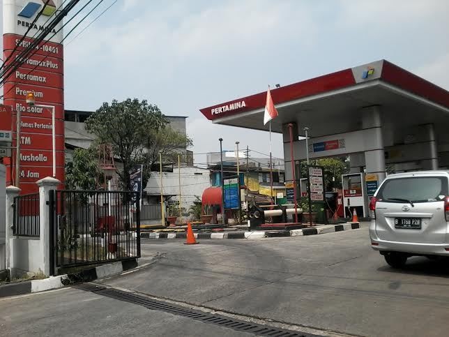Jokowi: Subsidi BBM Rp 240 Triliun Habis Dibakar Mobil-mobil Pribadi