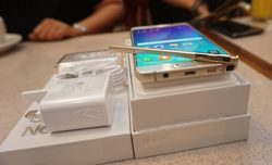 Membedah Kotak Ajaib Galaxy Note 5