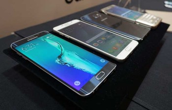 Galaxy S6 Edge+ dan Galaxy Note 5 memiliki lebar layar 5,7 inch.