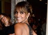 Halle Berry Tetap Seksi di Usia 48 Tahun Halle Berry Tetap Seksi di Usia 48 Tahun